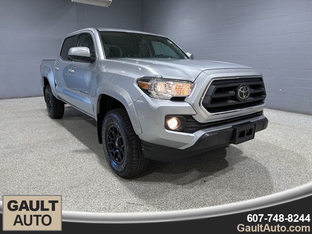 2022 Toyota Tacoma SR5 V6 Double Cab 4WD