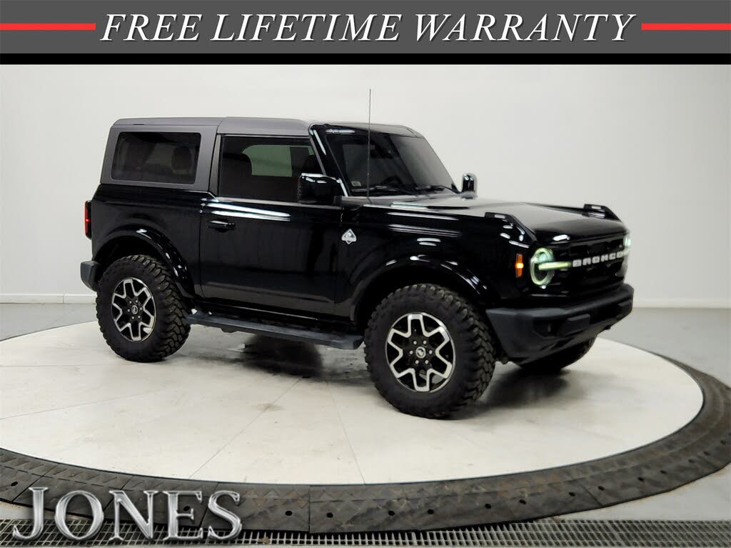 2023 Ford Bronco Outer Banks 2-Door 4WD
