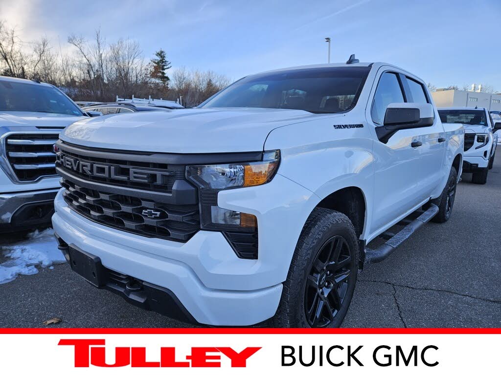 2024 Chevrolet Silverado 1500 Custom Crew Cab 4WD