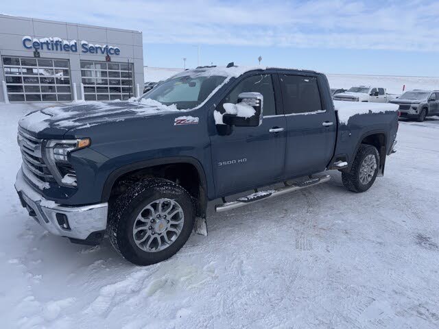 2024 Chevrolet Silverado 3500HD LTZ Crew Cab 4WD