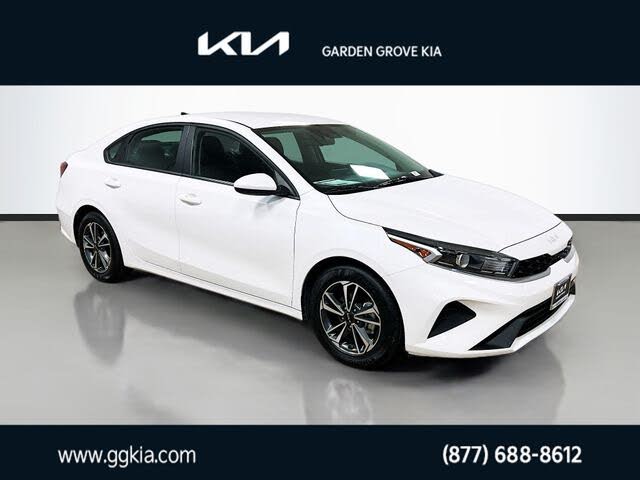 2024 Kia Forte LXS FWD