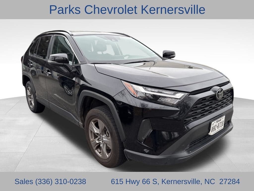 2024 Toyota RAV4 XLE FWD