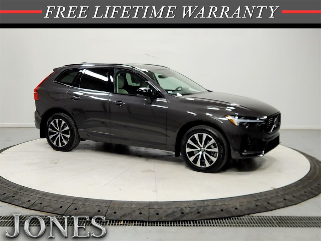 2024 Volvo XC60 B5 Plus Dark Theme AWD