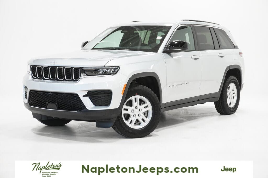 2025 Jeep Grand Cherokee Laredo 4WD