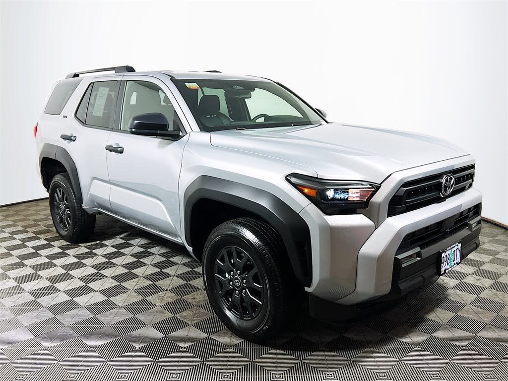 2025 Toyota 4Runner SR5 RWD