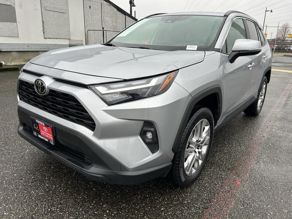 2025 Toyota RAV4 XLE Premium AWD