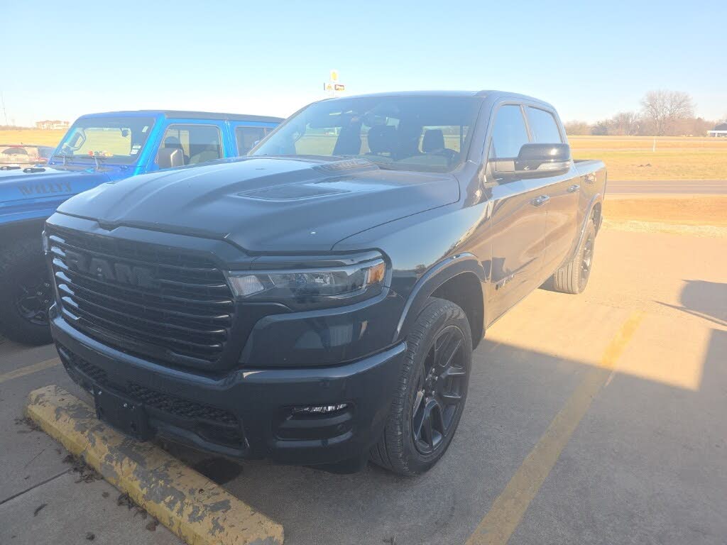2026 RAM 1500 Laramie Crew Cab 4WD