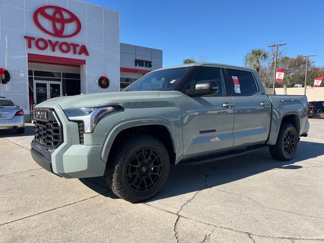 2026 Toyota Tundra SR5 CrewMax Cab 4WD