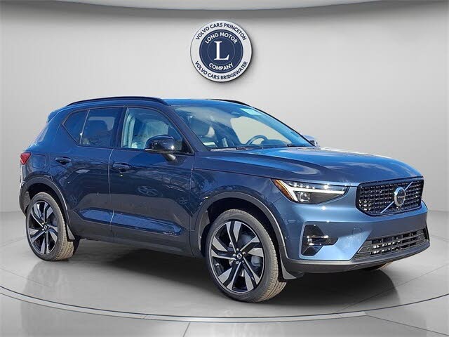 2026 Volvo XC40 B5 Ultra AWD