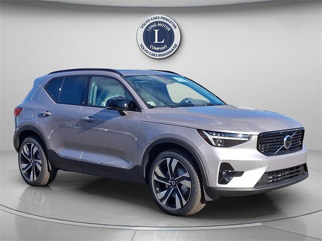 2026 Volvo XC40 B5 Ultra AWD