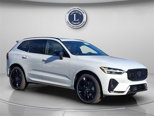 2026 Volvo XC60 B5 Ultra Black Edition AWD