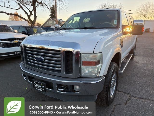 2010 Ford F-350 Super Duty Lariat Crew Cab 4WD