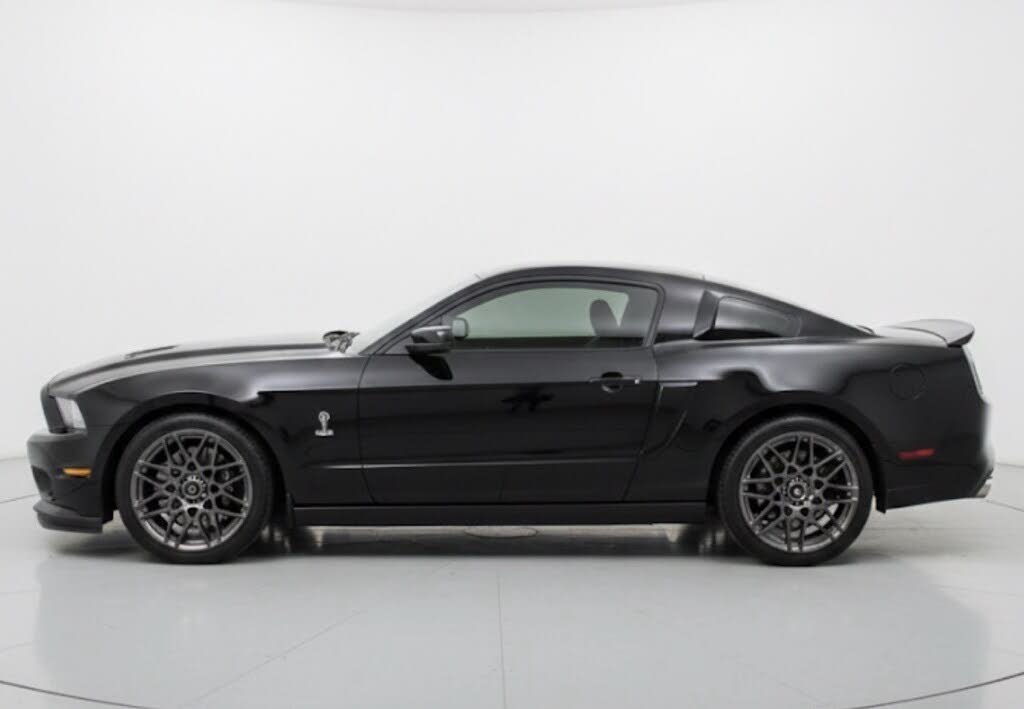 2014 Ford Mustang Shelby GT500 Coupe RWD