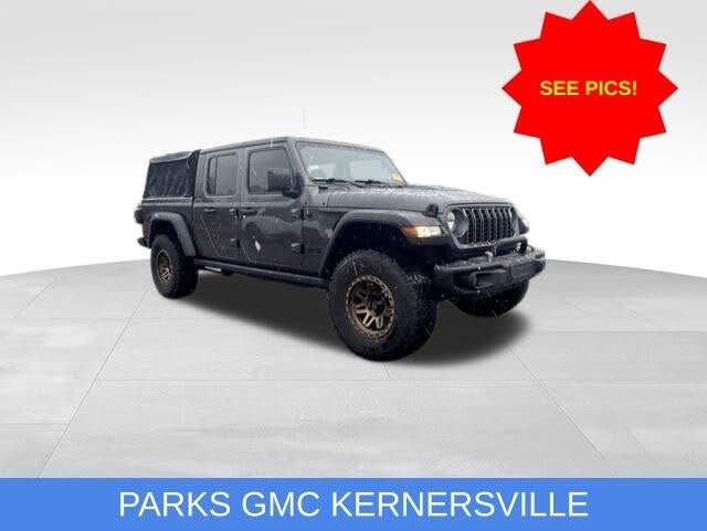 2022 Jeep Gladiator Sport Crew Cab 4WD