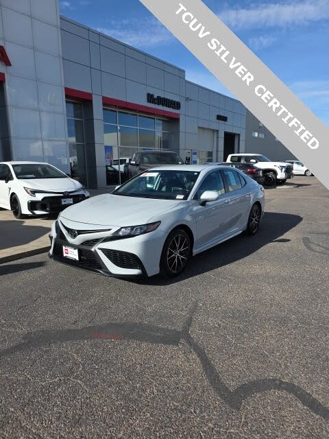 2024 Toyota Camry SE FWD