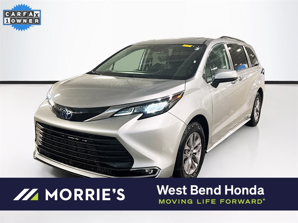 2024 Toyota Sienna XLE 7-Passenger FWD