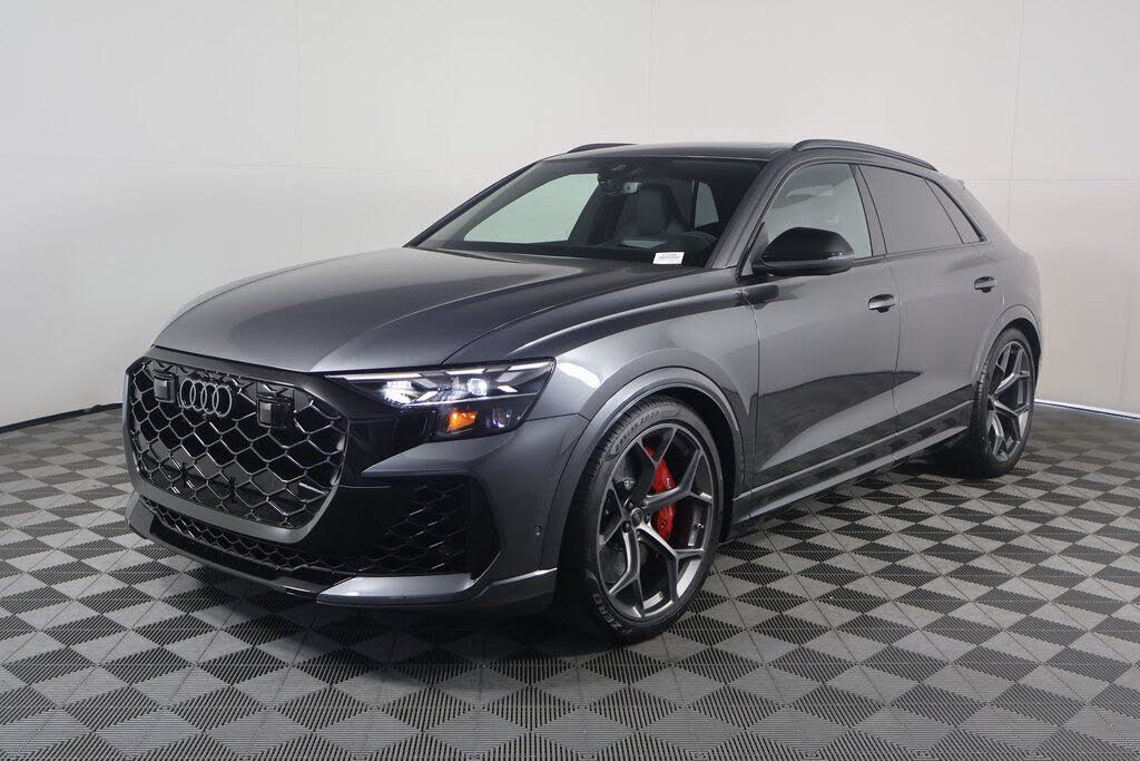 2025 Audi RS Q8 4.0T quattro Performance