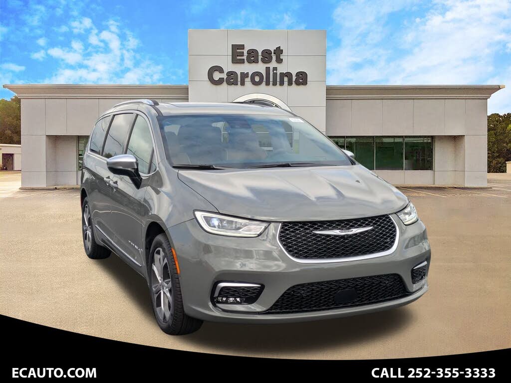 2025 Chrysler Pacifica Pinnacle AWD