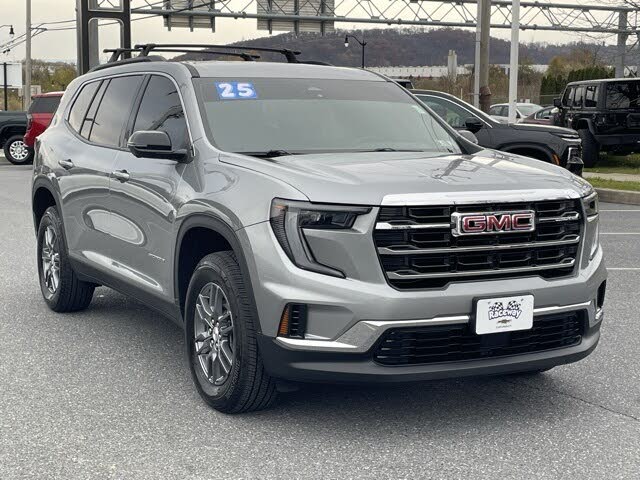 2025 GMC Acadia Elevation AWD
