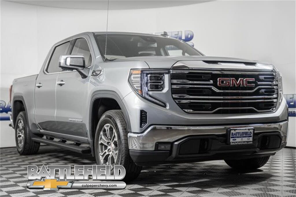 2025 GMC Sierra 1500 SLT Crew Cab 4WD