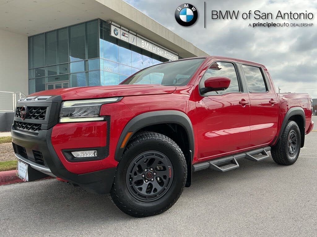 2025 Nissan Frontier PRO-X Crew Cab RWD