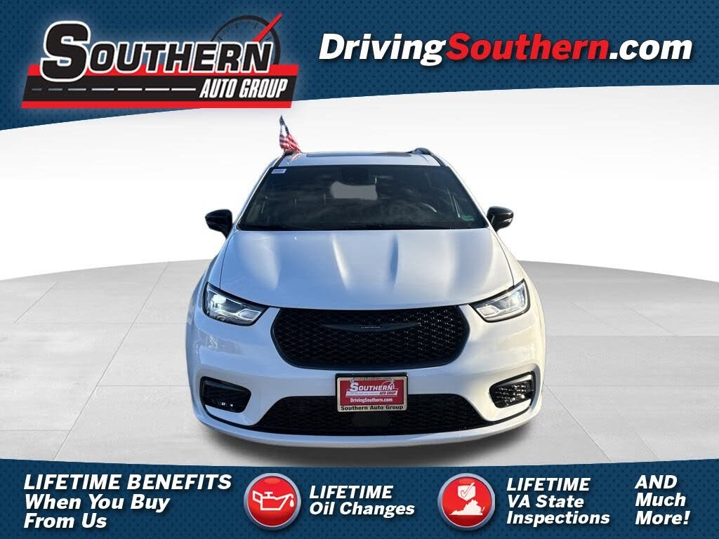 2026 Chrysler Pacifica Select FWD