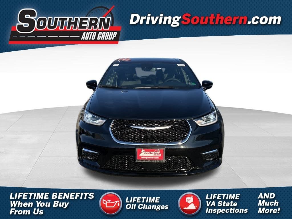 2026 Chrysler Pacifica Select FWD