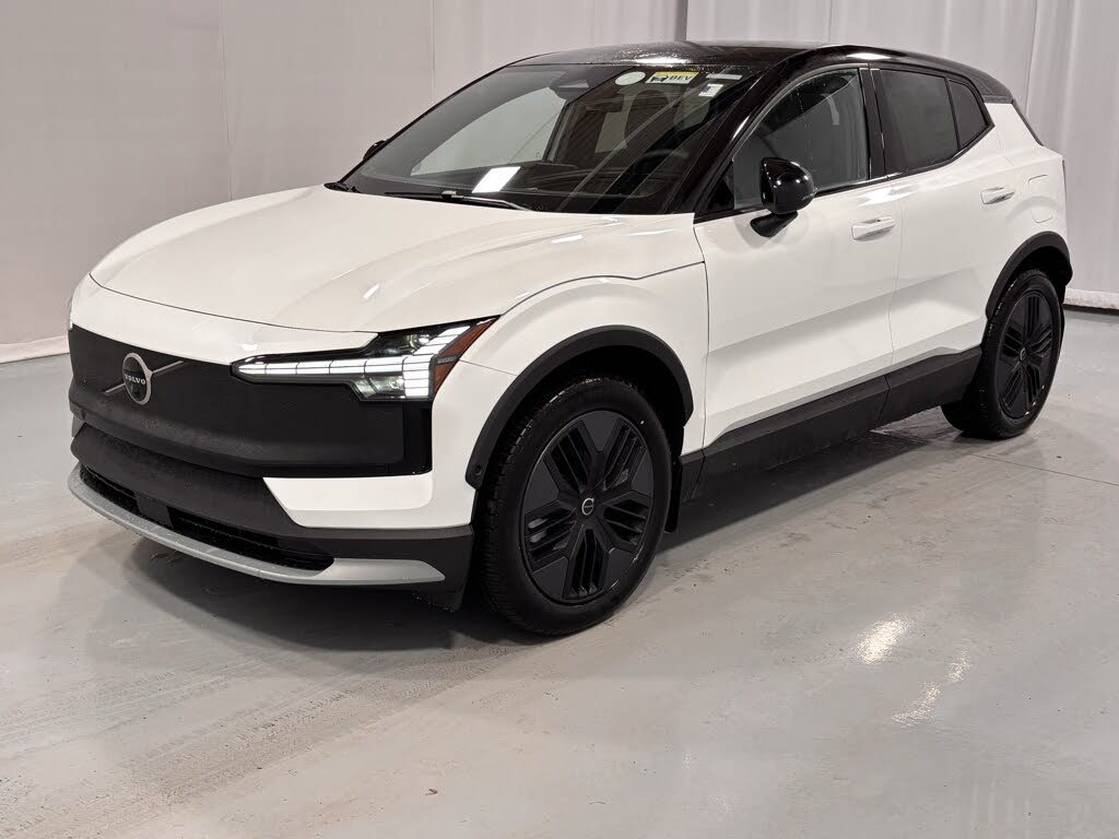 2026 Volvo EX30 Cross Country Twin Ultra eAWD
