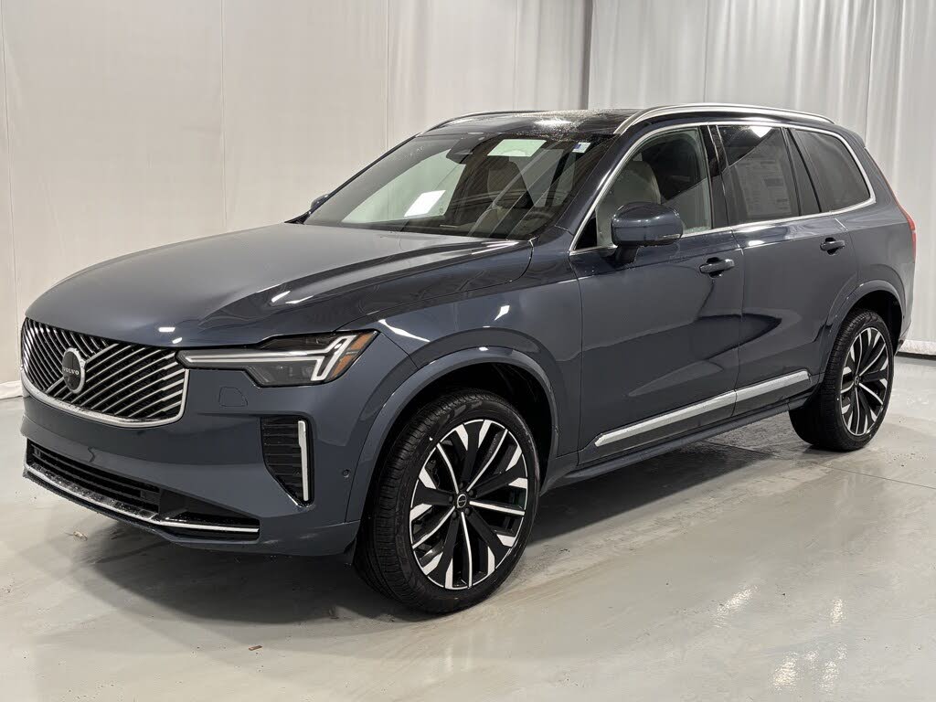 2026 Volvo XC90 B6 Plus 6-Passenger AWD