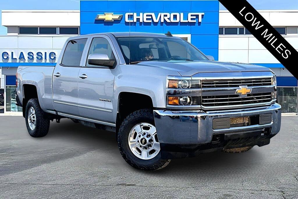 2017 Chevrolet Silverado 2500HD LT Crew Cab 4WD