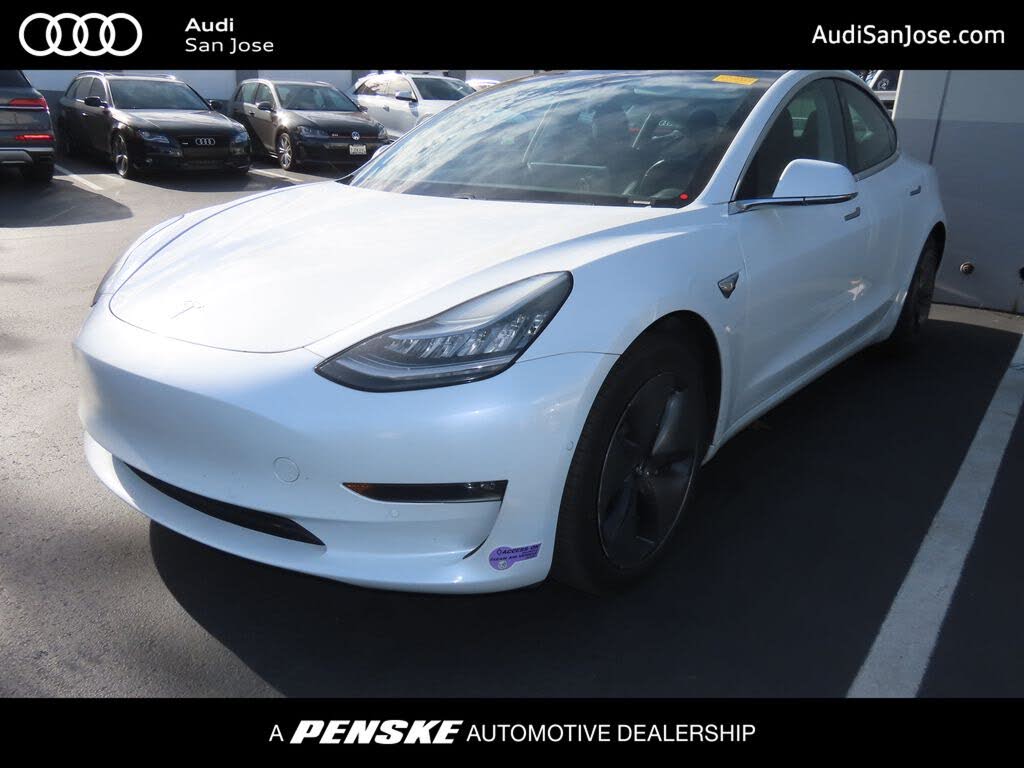 2018 Tesla Model 3 Mid Range RWD