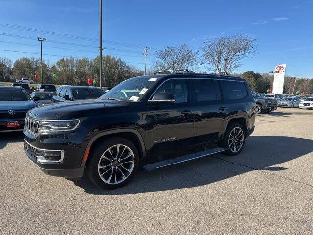 2022 Jeep Wagoneer Series III 4WD