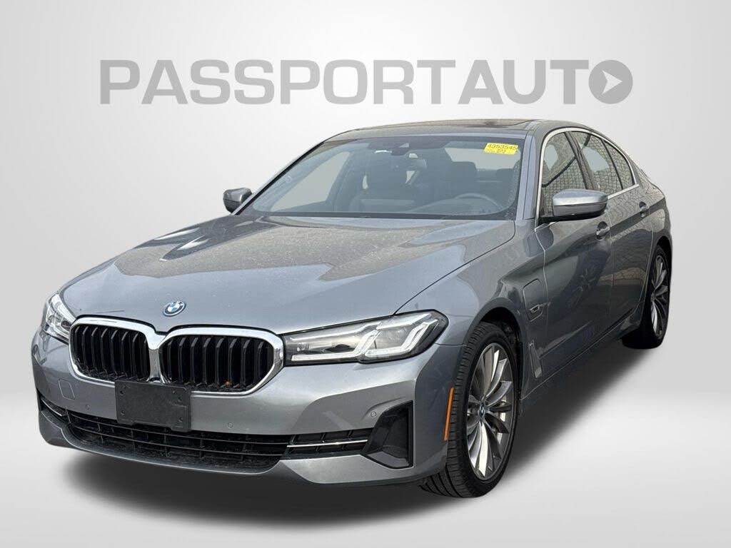 2023 BMW 5 Series 530e xDrive Hybrid Plug-in AWD
