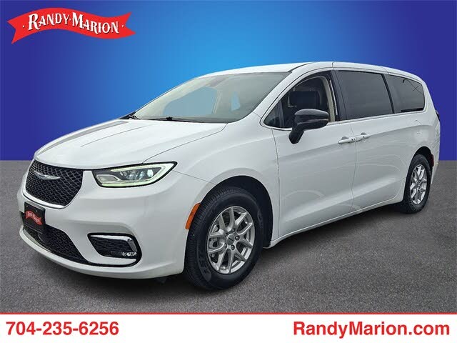 2024 Chrysler Pacifica Touring L FWD