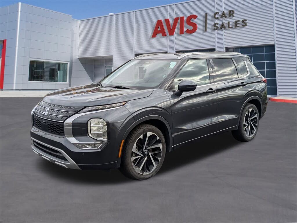 2024 Mitsubishi Outlander SEL FWD