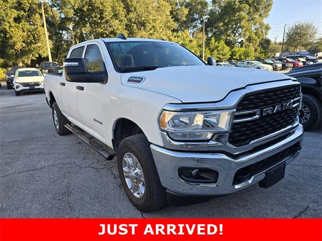 2024 RAM 2500 Big Horn Crew Cab 4WD