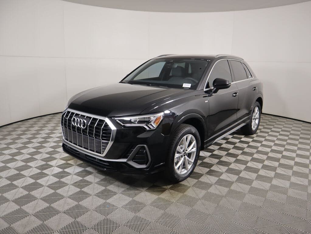 2025 Audi Q3 quattro Premium S Line 45 TFSI