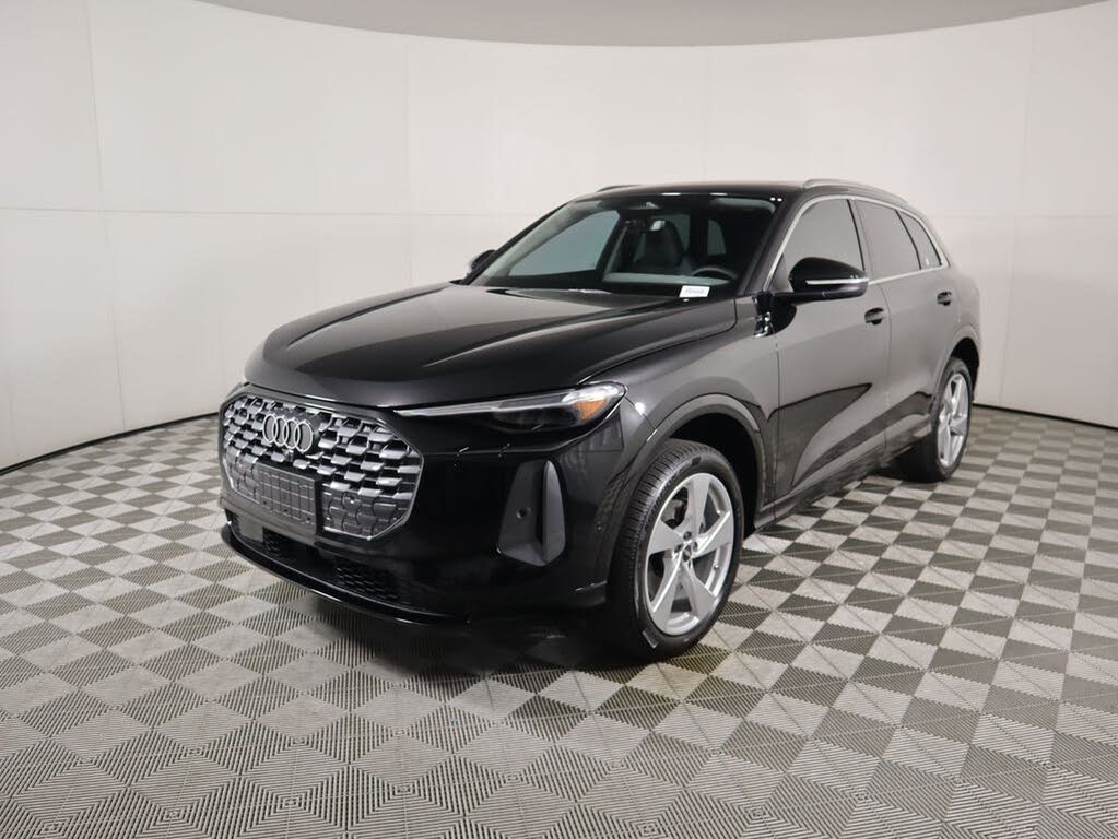 2025 Audi Q5 quattro Premium Plus 40 TFSI