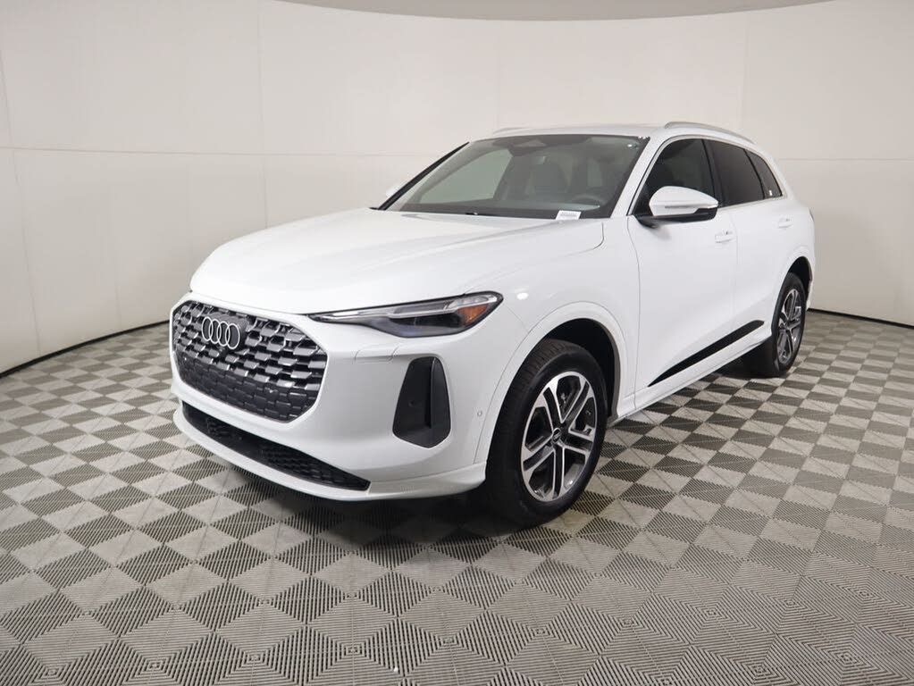 2025 Audi Q5 quattro Premium Plus 40 TFSI