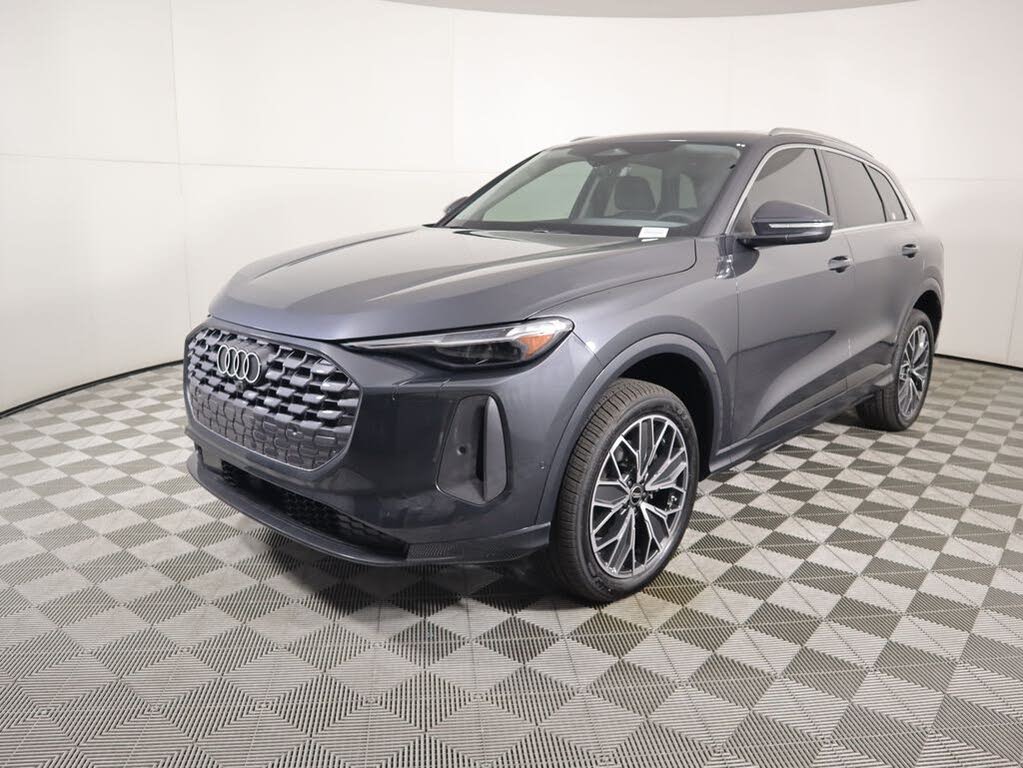 2025 Audi Q5 quattro Premium Plus 40 TFSI