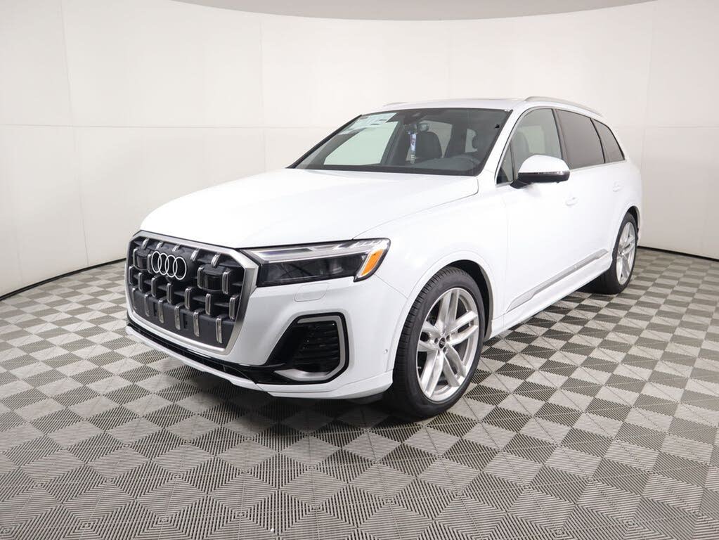 2025 Audi Q7 quattro Premium Plus 55 TFSI