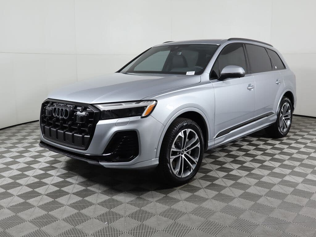 2025 Audi Q7 quattro Premium 45 TFSI