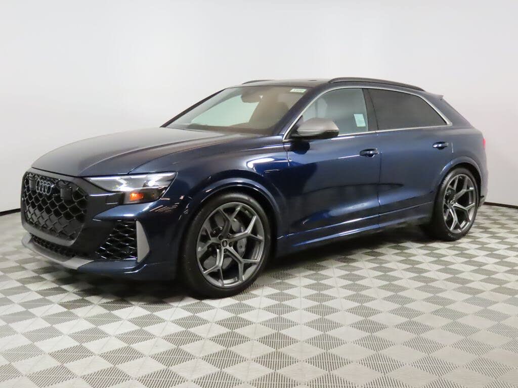 2025 Audi RS Q8 4.0T quattro Performance