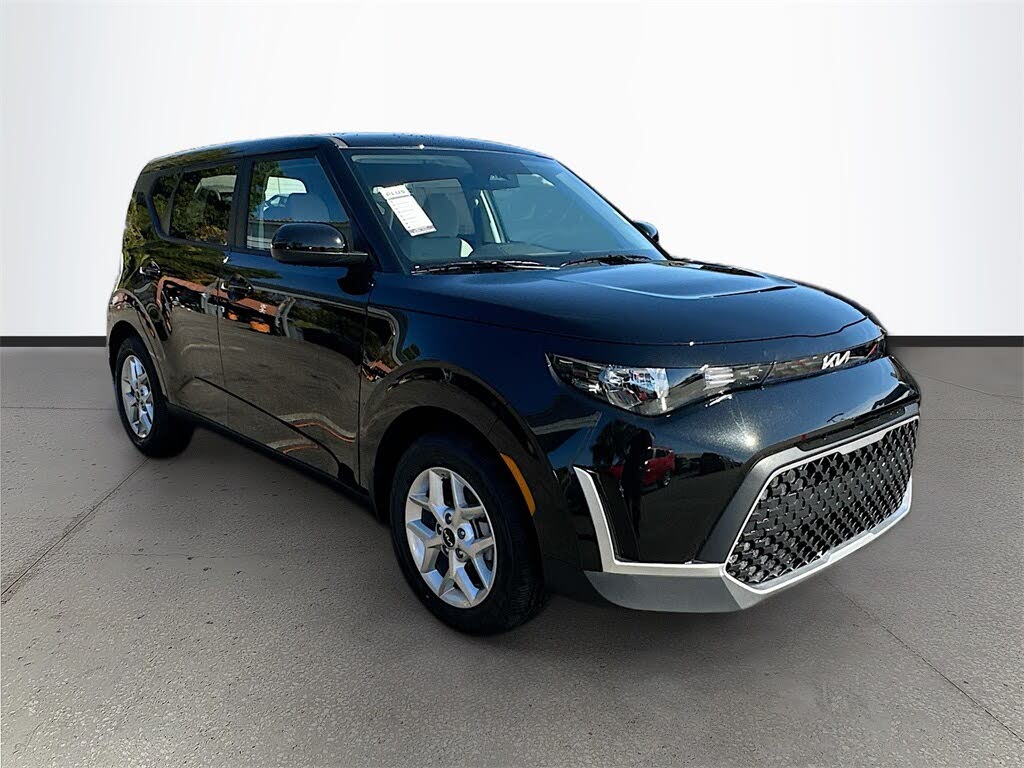 2025 Kia Soul LX FWD