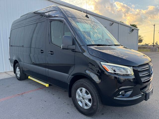 2025 Mercedes-Benz Sprinter 2500 144 Passenger Van RWD
