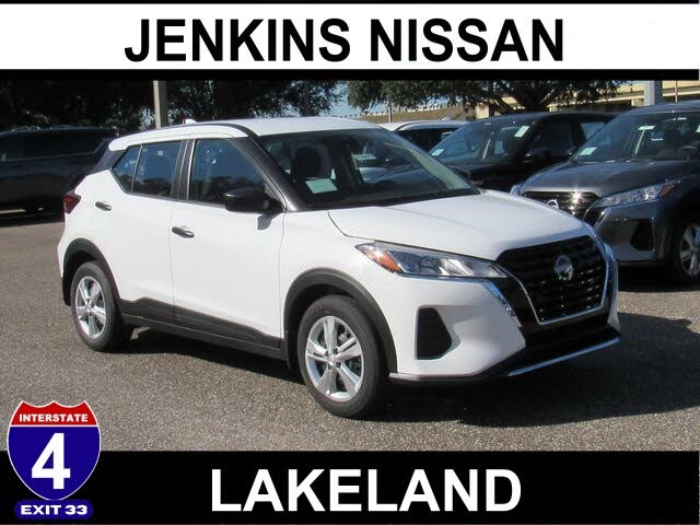2025 Nissan Kicks Play S FWD