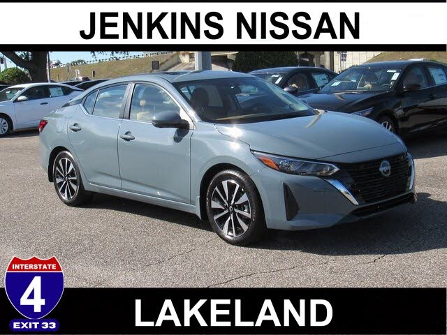 2025 Nissan Sentra SV FWD