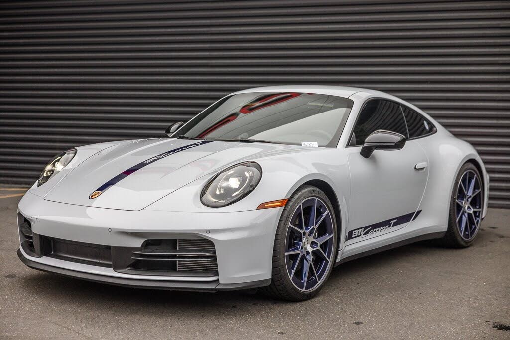 2025 Porsche 911 Carrera T Coupe RWD