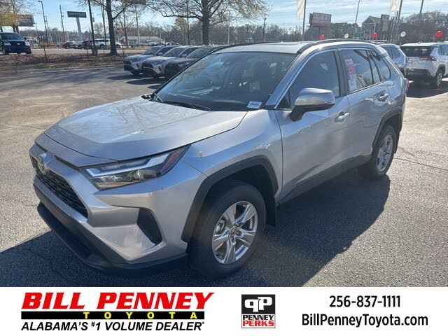 2025 Toyota RAV4 XLE FWD