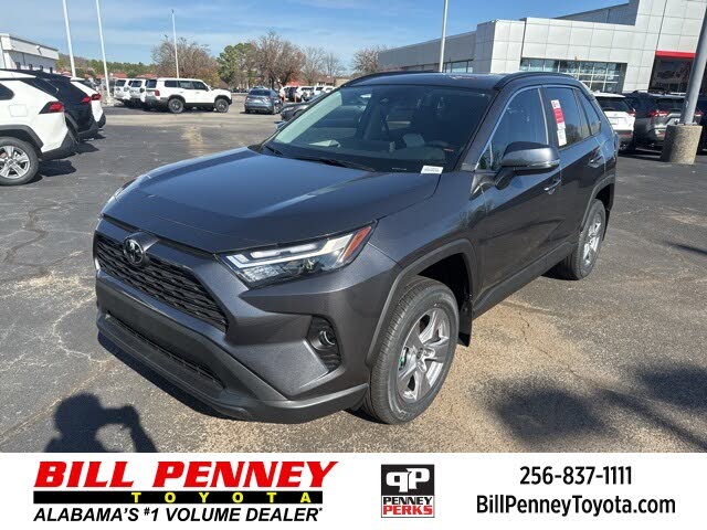 2025 Toyota RAV4 XLE FWD